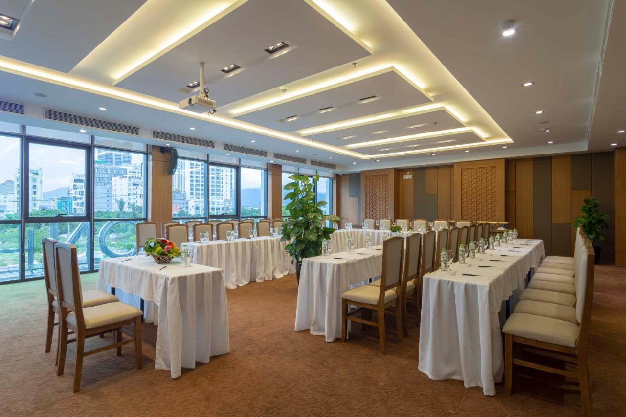 Pavilion Hotel Da Nang Exterior photo